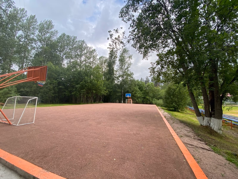 Баскетбольная площадка