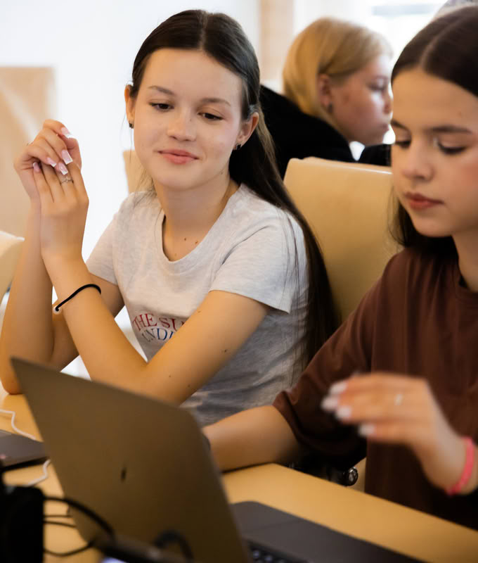 Разработчик нейросетей. 1 смена. Москва