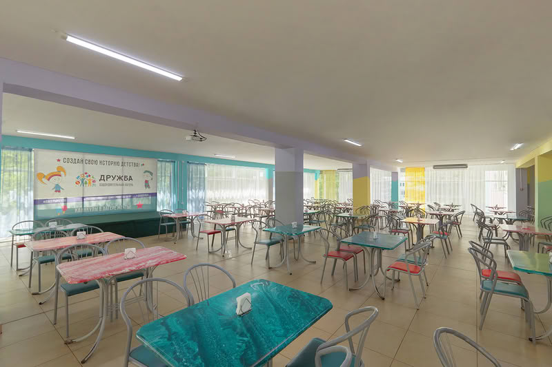 Столовая в здании клуба-столовой