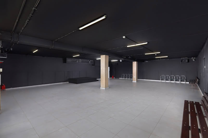 Танцевальный зал «Дискозал»