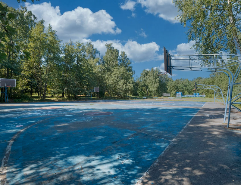 Баскетбольная площадка